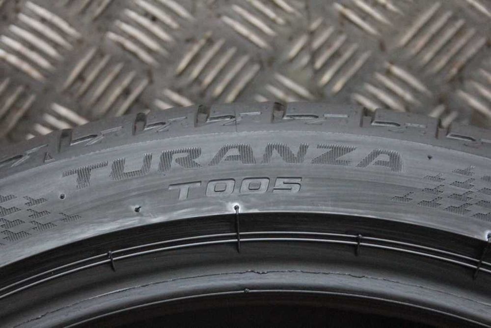 225/40/19 Bridgestone Turanza T005 225/40 R19 93Y XL 2021r