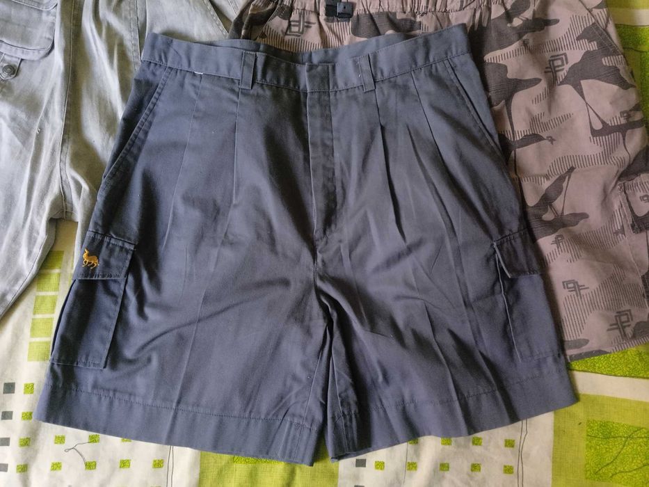 Шорти чоловічі Hugo Boss Camel