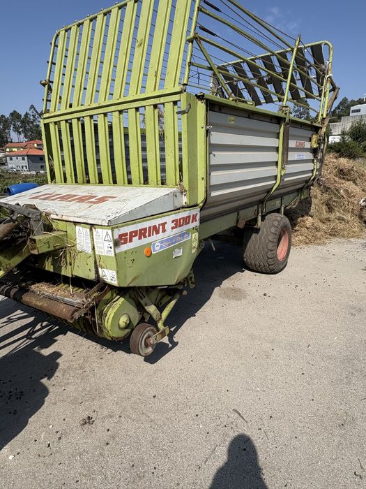 Vendo reboque claas sprint 300k