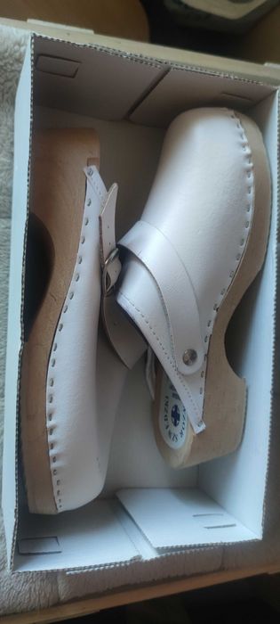 Drewniaki ortopedyczne, chodaki, buty ortopedyczne, wzór szwedzki