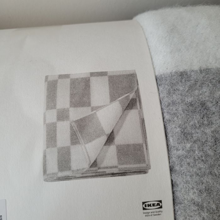 Duży koc narzuta w kratę jasnoszara  230x250 Ikea nowa