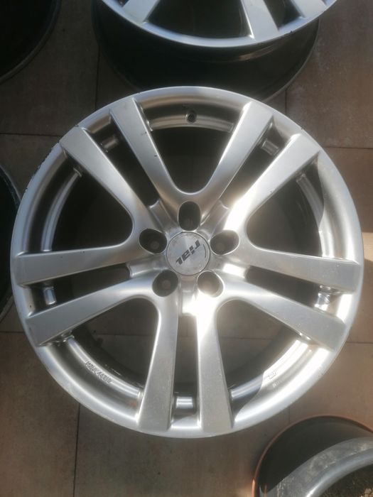 Komplet felg RIAL 18" 5x112