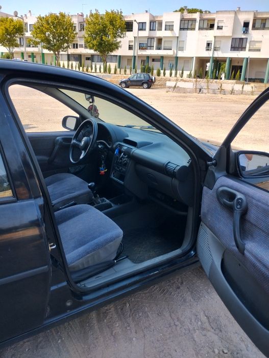 Opel corsa B 1.2 gasolina 1994 — photo 3