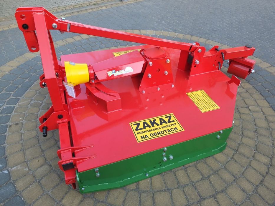 Tłuka kosiarka do ogrodu pod drzewa do mailn borówki sadownicza