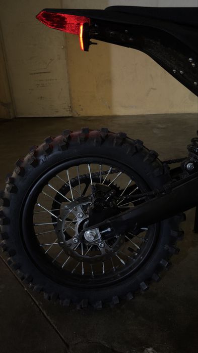 Mota Elétrica 72V 25Ah 6000W – Nova | 75 km/h | Travões Hidráulicos