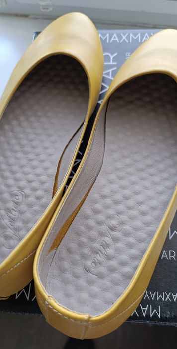 Жіночі шкіряні туфлі (балетки)