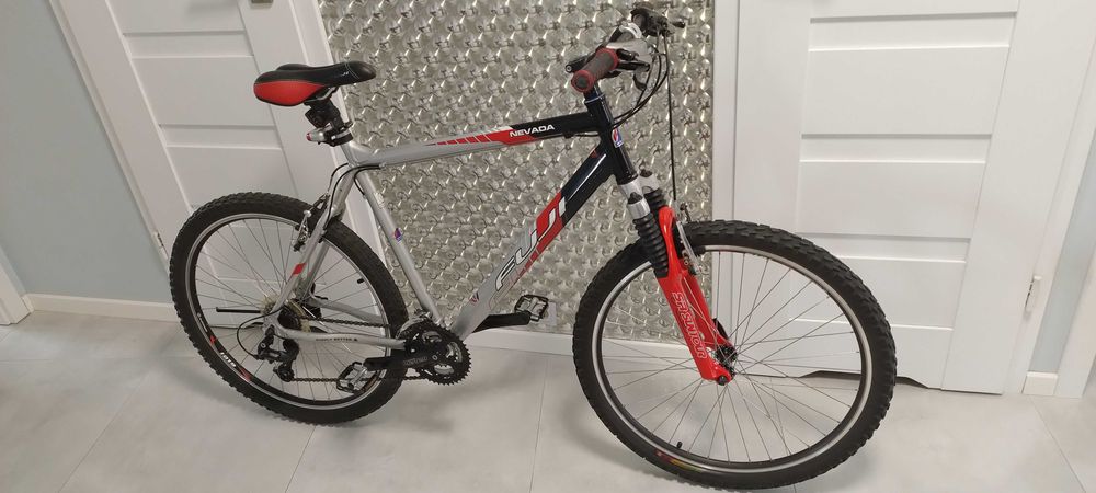 Rower MTB Fuji Nevada 26 M jak Giant Trek Kross