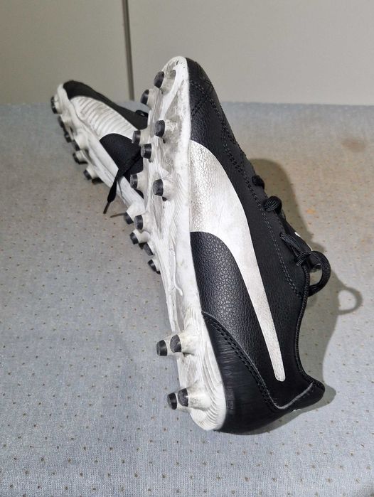 Chuteiras Puma Monarch II criança N 34