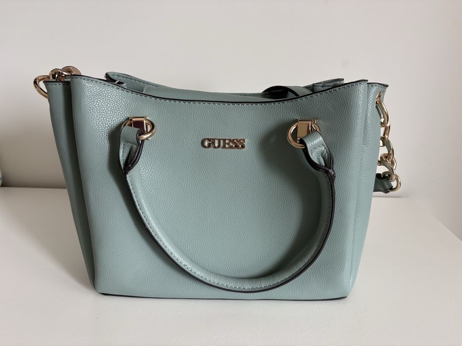 Mala Guess NOVA