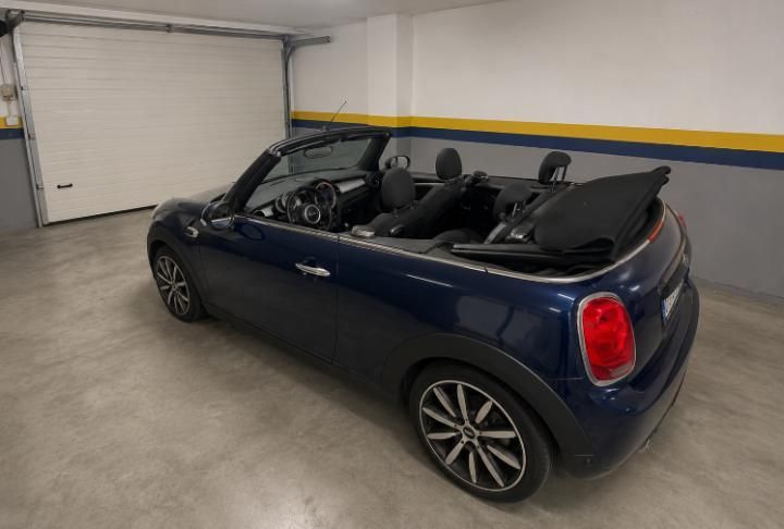 MINI Cabrio