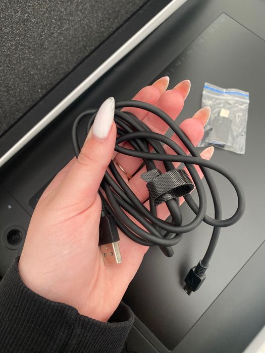Графічний планшет Huion H610Pro V2