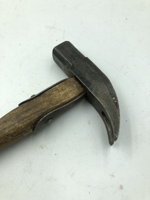 Stary młotek dekarski