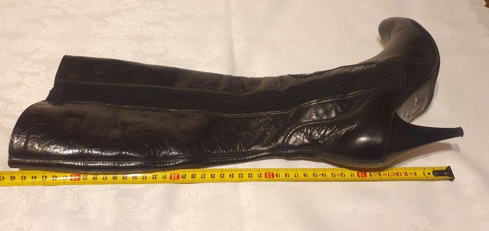 Wysokie czarne kozaki na szpilce 38 przed zakupem przeczytaj opis