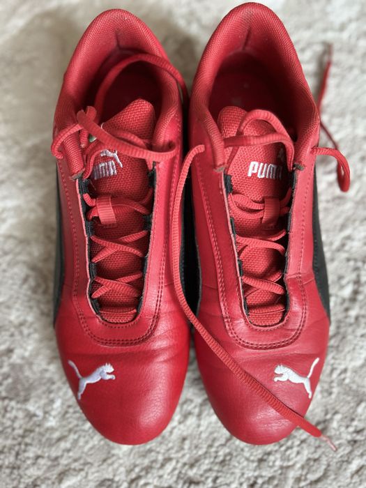 Кросівки Ferrari Puma колаборація