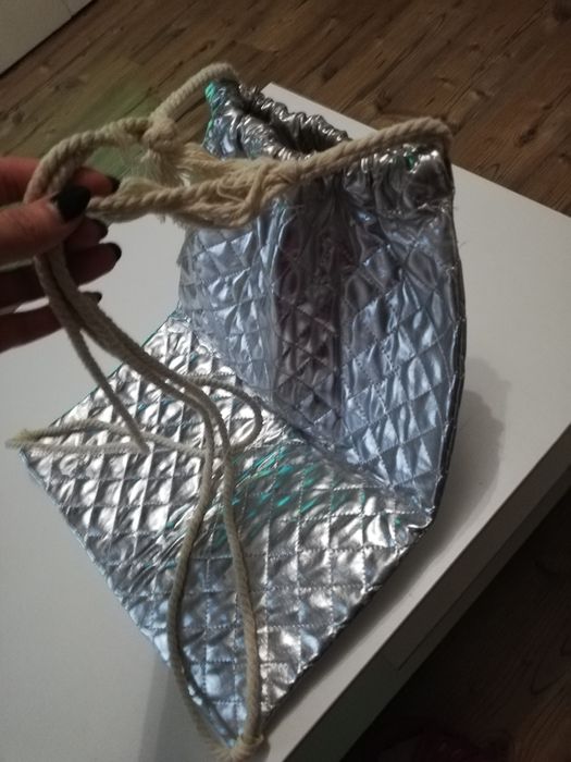 Plecak damski srebrny