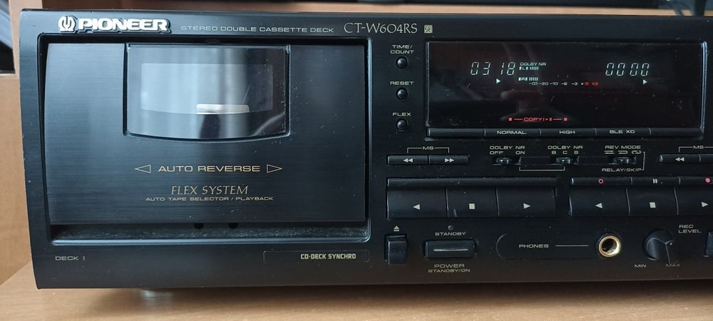 Magnetofon Pioneer CT-W604RS