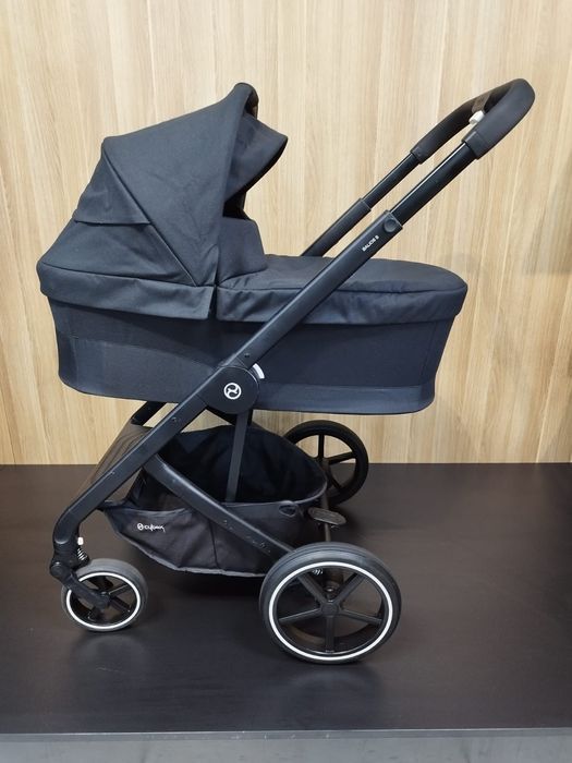 Cybex Balios S Lux nowa gondola i używana spacerówka Ferrari