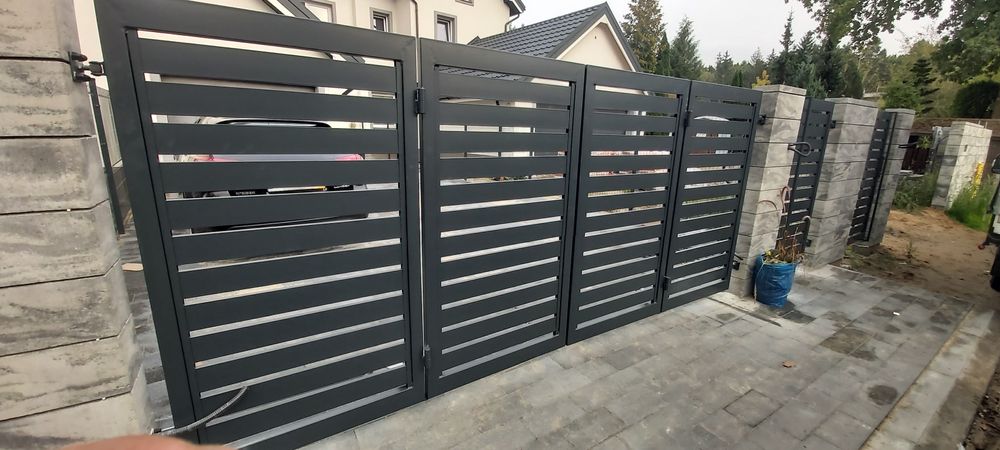 Brama harmonijkowa składana