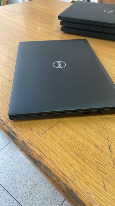 Dell Latitude 7390