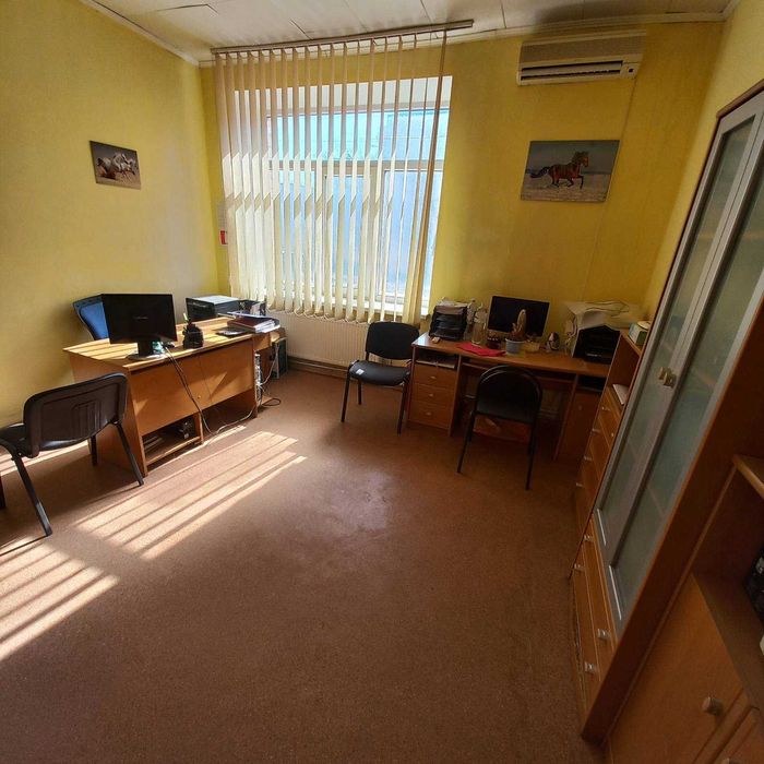 Офіс в районі 95-96 кварталу