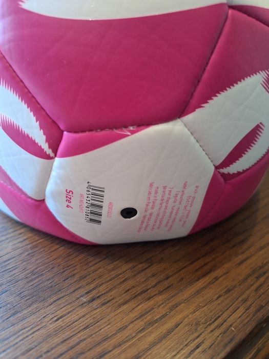 Piłka nożna Adidas rozm.4