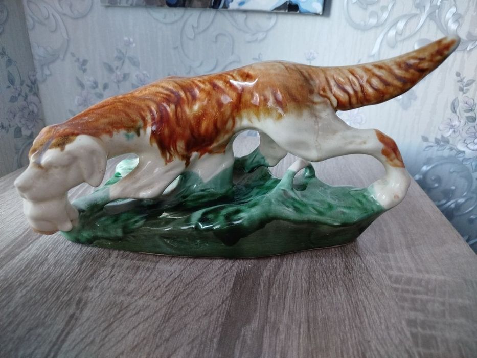 Продам: статуетки, сервізи, посуд, рюмки, бокали, тарілки,вази