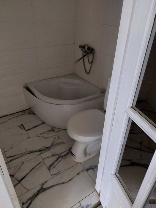 Харків. Продам 2 кім. квартиру . Центр.