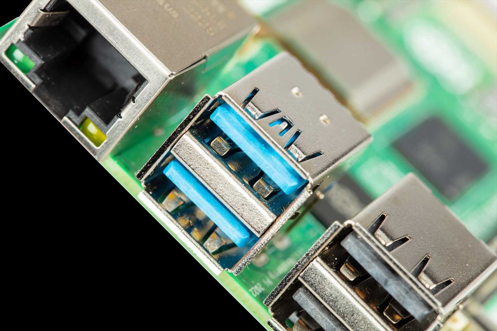 Raspberry Pi 5 (8GB) — НОВИЙ, в упаковці, Повний Комплект!