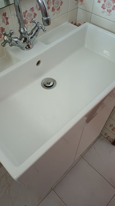 Vende-se armário WC