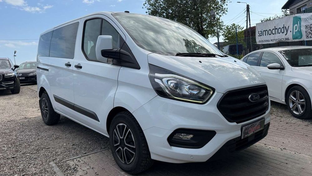 Ford Transit Custom 2.0tdci 8 osobowy faktura VAT 23 zamiana 1 . R . Gwarancji
