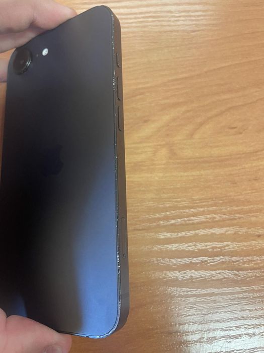 Iphone 16e kondycja 94%