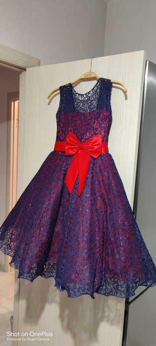 Продам платье на девочку