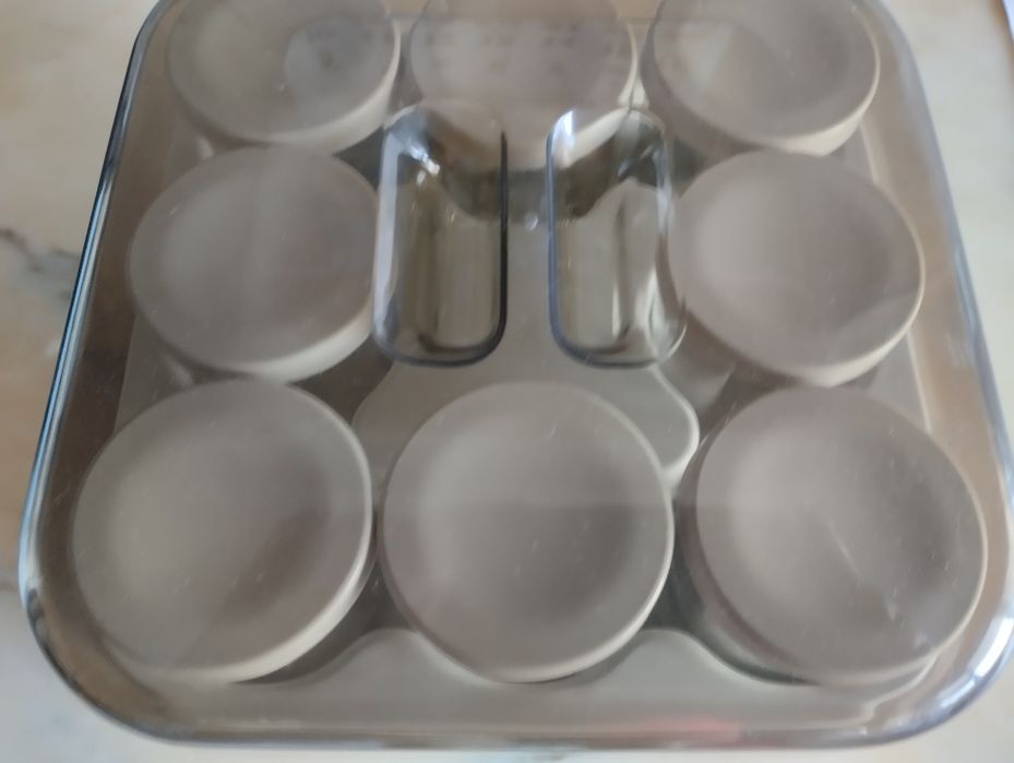 Usada como nova yougurteira