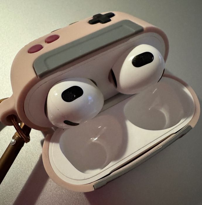 AirPods 3ª Geração c/ Capa Gameboy