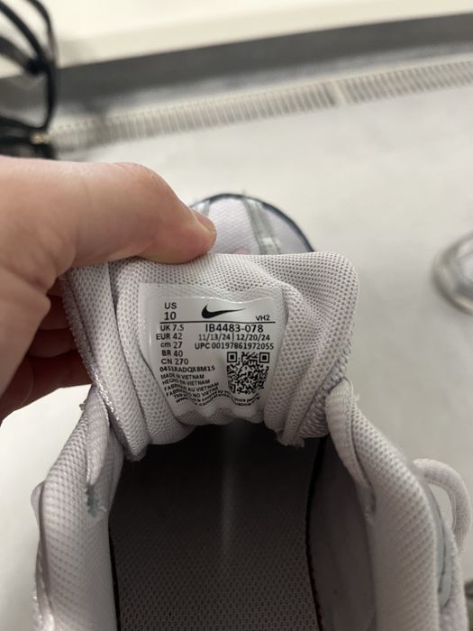 Nike Initiator, унісекс, практично нові,взуття, жінки/чоловіки