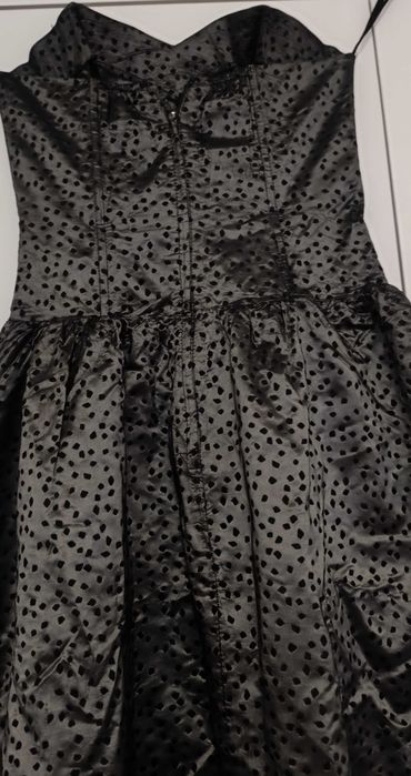 Sylwestrowa sukienka  z tafty