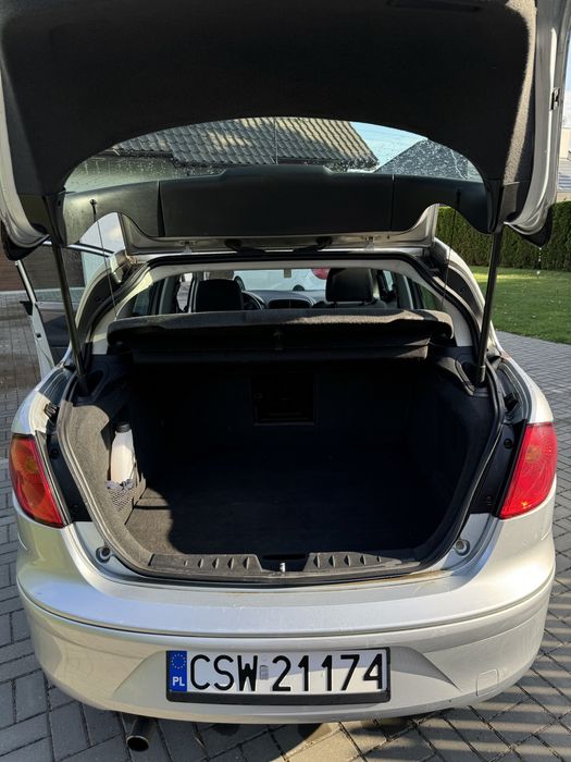 Seat Toledo III 2004 1.6 benzyna 102KM