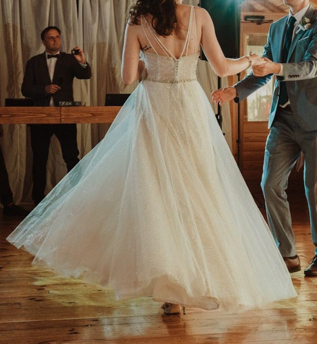 Suknia ślubna z koralikami cekinami tiul M/38