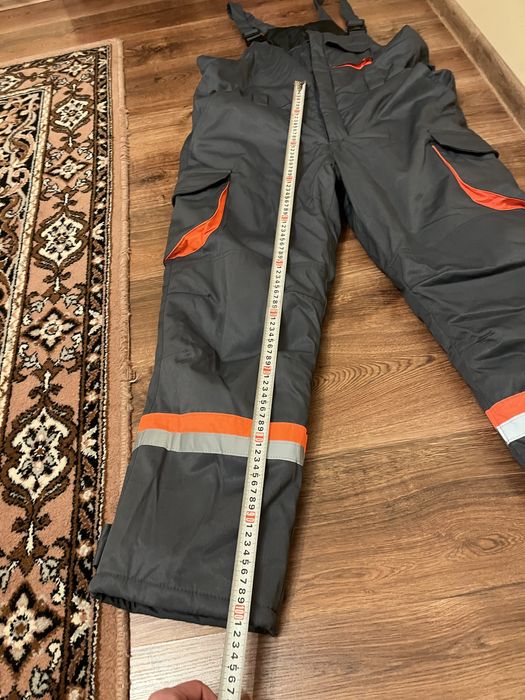 Продам утеплений напівкомбінезон, робочий спецодяг