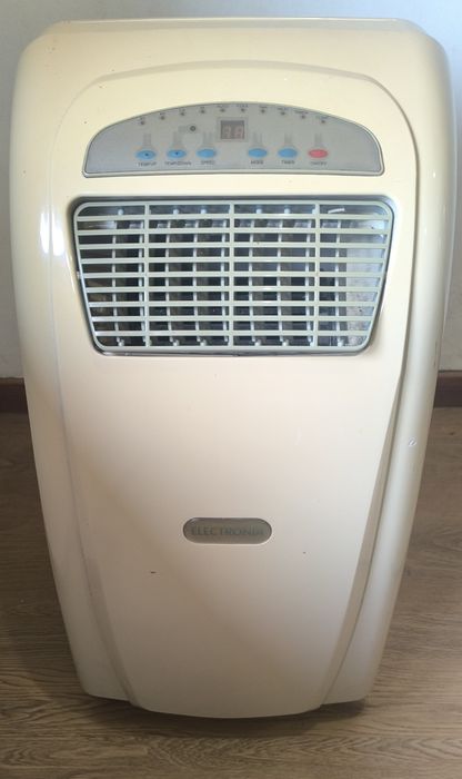 Ar condicionado portátil electronia (frio e quente)