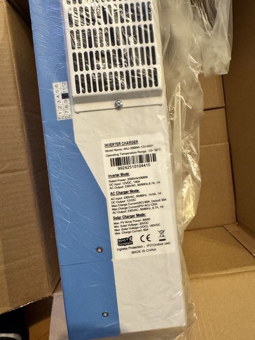 Гібридний інвертор 12V 2 kw 2000W ANJ-2000-12V WiFi в комплекті