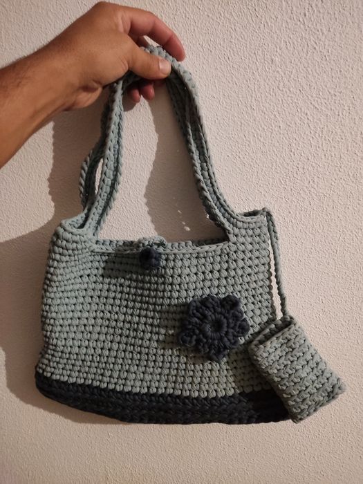 Mala feita à mão (tricot / tricô)