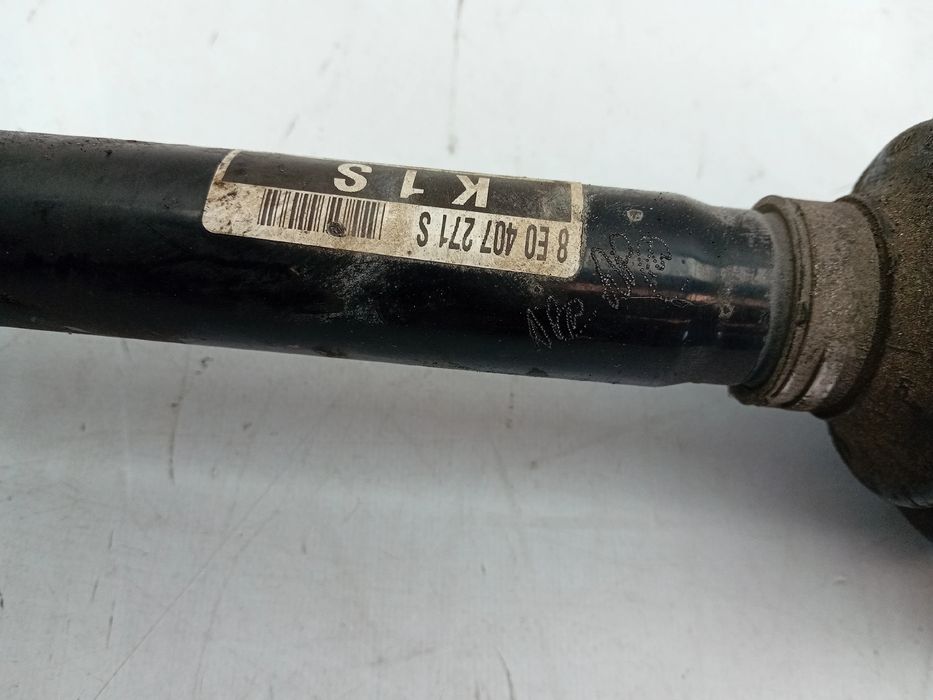 Transmissão frente esquerda AUDI A4 (8E2, B6)