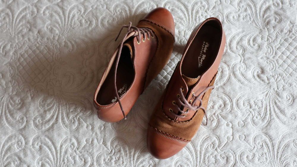 Sapatos elegantes e confortáveis