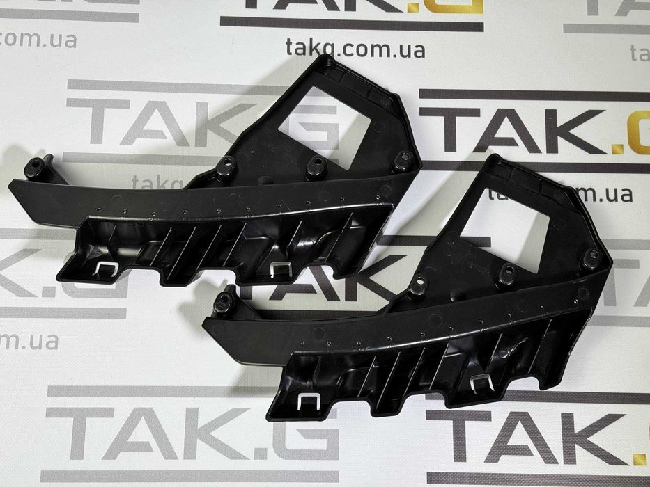 Кронштейн фари фары Tesla Model 3