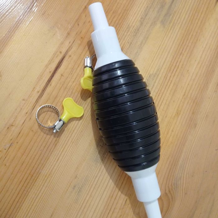 Pompka ręczna do wody