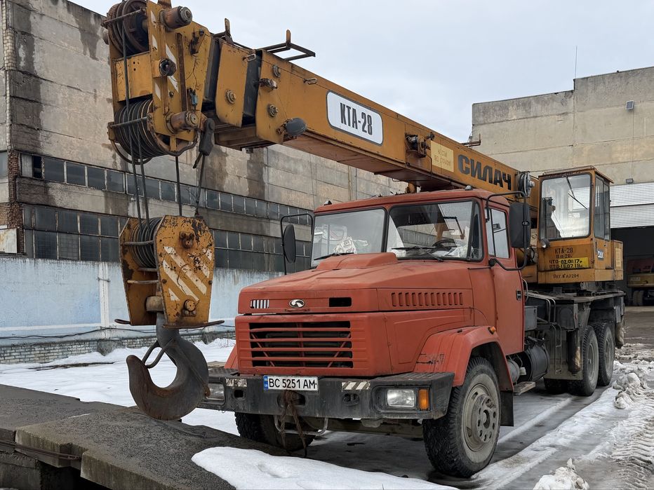 Продається Автокран кта 28 краз 28т силач з гуськом к