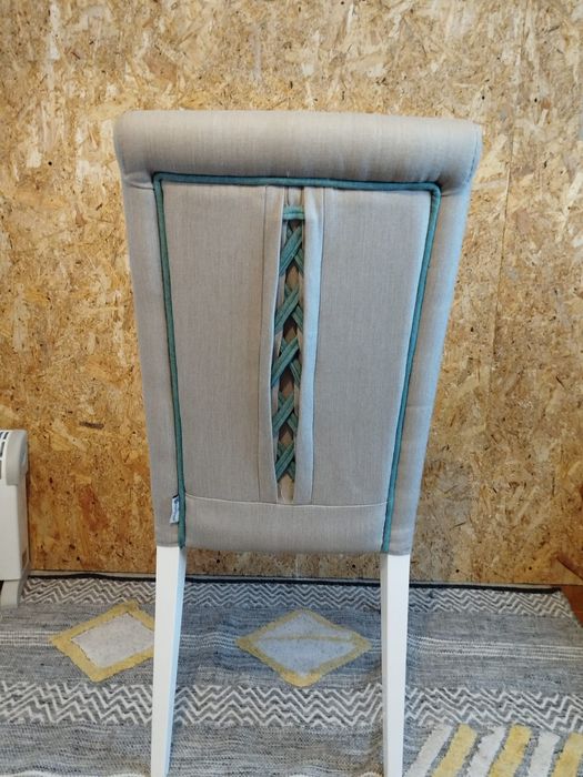 Mesa de Jantar e Cadeiras