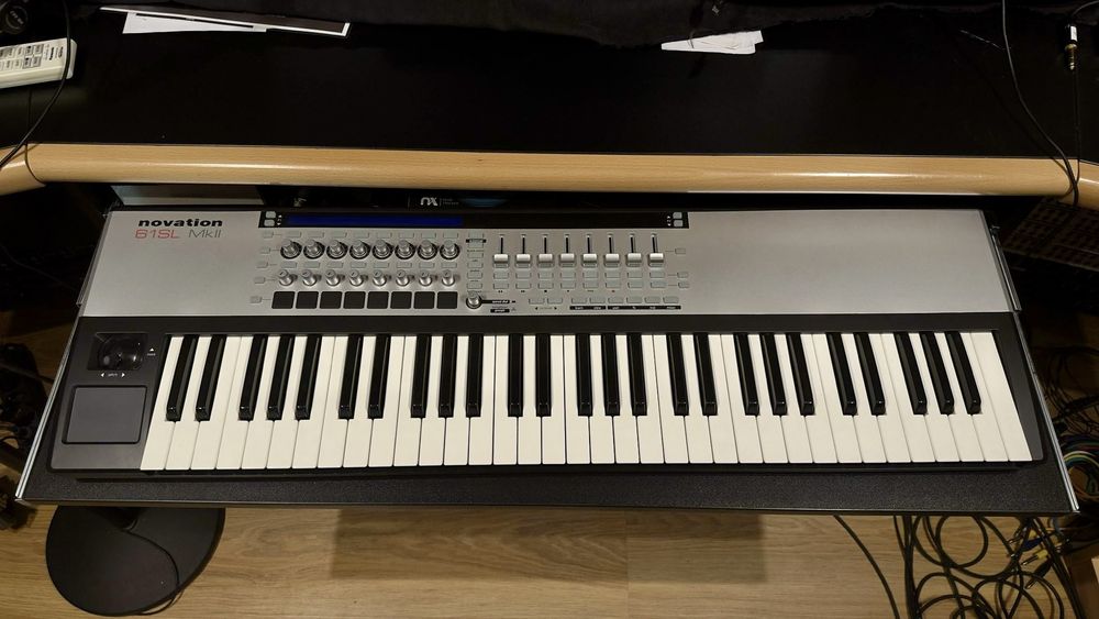 Novation SL MkII – 61 teclas | MIDI Controller - Oportunidade!