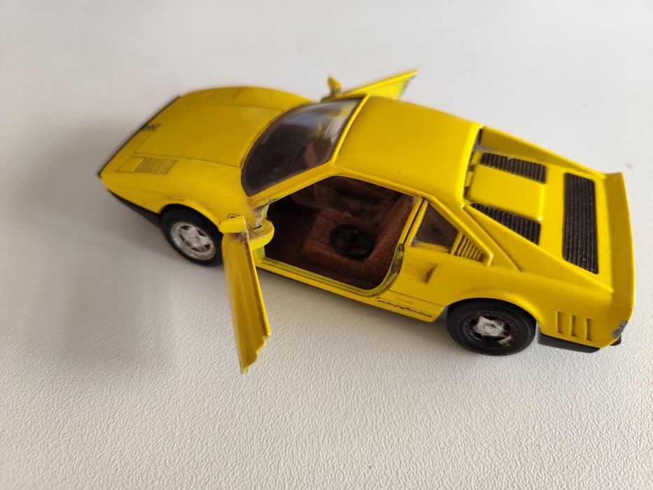 Ferrari GTO escala 1/24